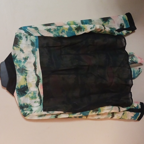 Love Tree Sheer button down shirt with tie front - Picture 3 of 6